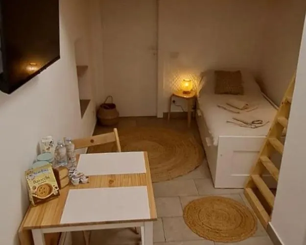 Centro Storico - Palazzo Manara - South Apartment